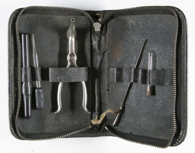 Open instrument case with instruments